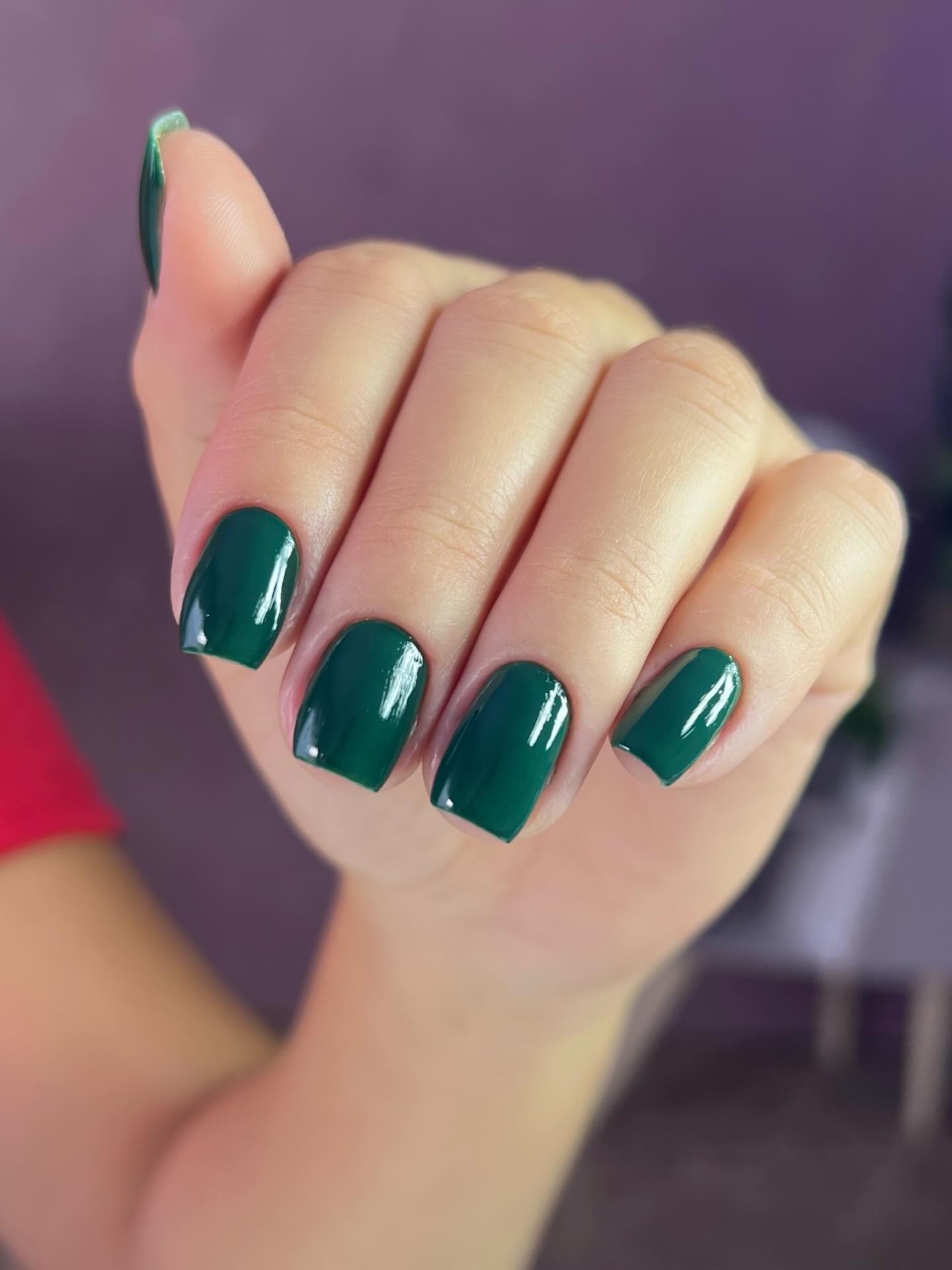 Szmaragdowy nastrój: podbij świat kolorem!