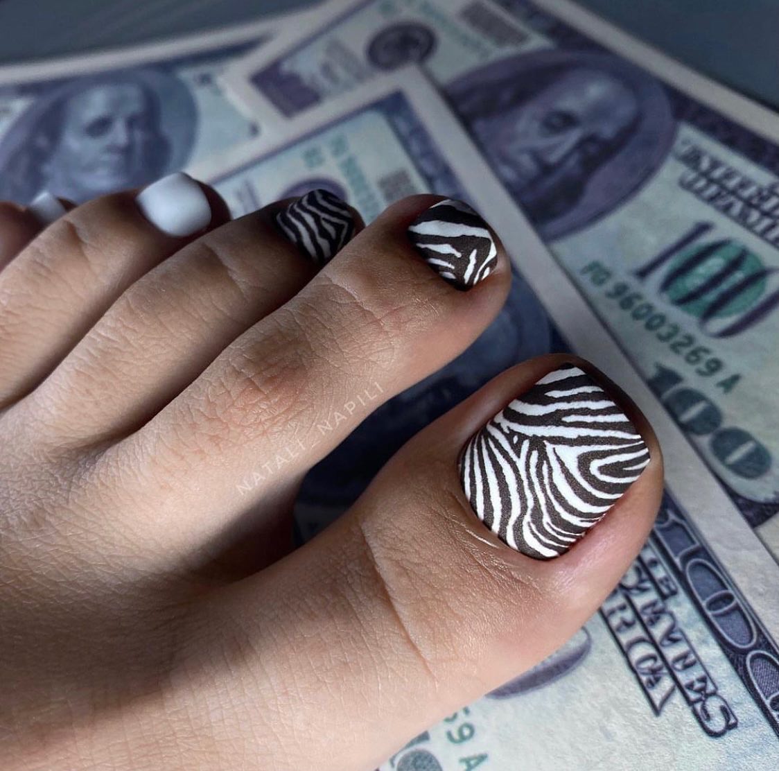 Zebrza symfonia w stylu minimalizmu