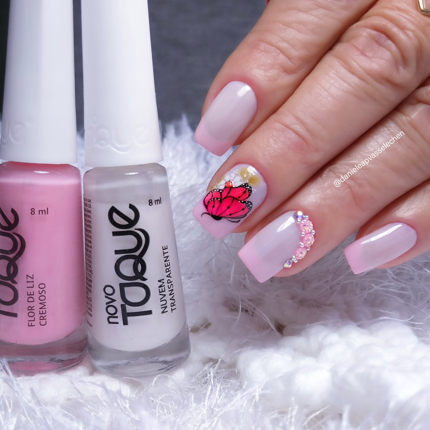 Urok delikatności: wiosna na czubkach palców