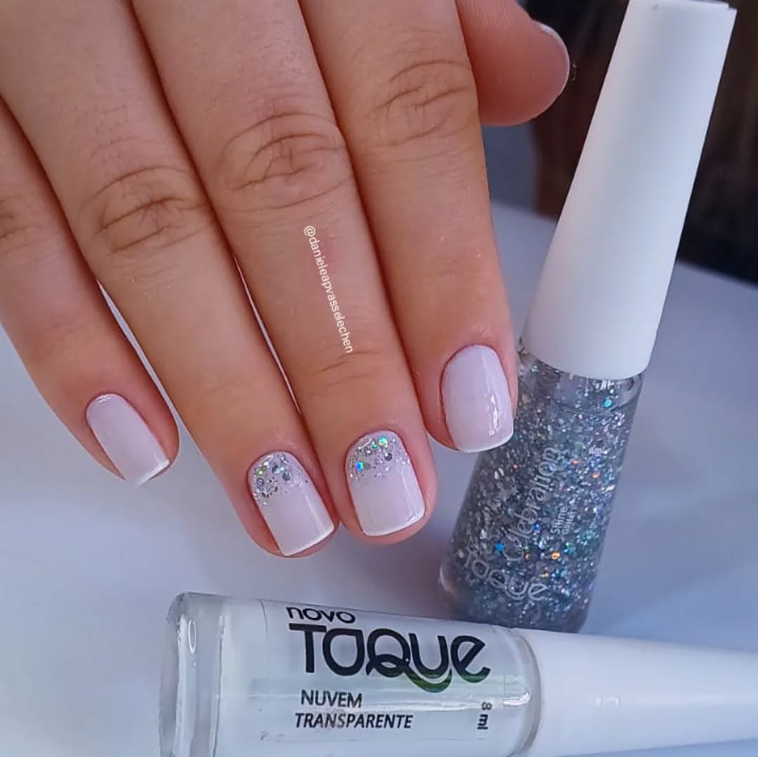 **Magiczna prostota: delikatność na czubkach palców**